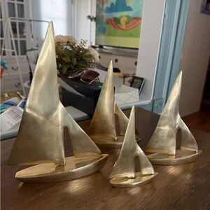 Set of 4 Graduated Solid Brass Sailboats MCM Nautical Decor Vintage Coastal Rare